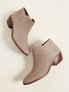 SAM EDELMAN Petty Suede
Ankle Boot